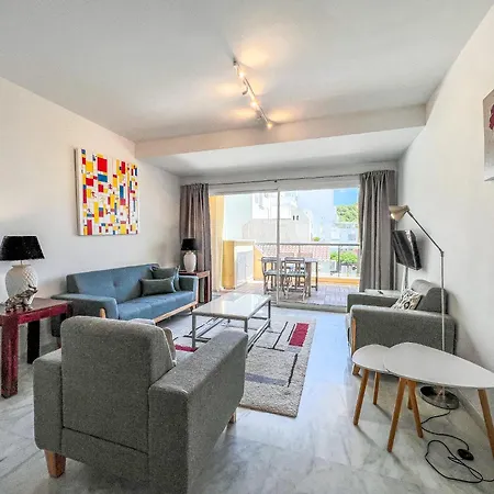 Hanami El Coral شقة *