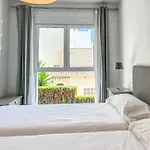 Hanami El Coral Apartmán *