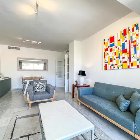 Hanami El Coral Estepona